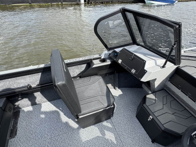 Моторная лодка Realcraft 470 NS NEO
