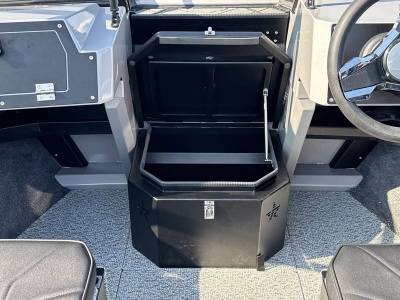 Моторная лодка Realcraft 470 NS NEO